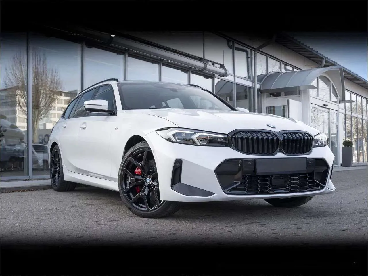 BMW 330