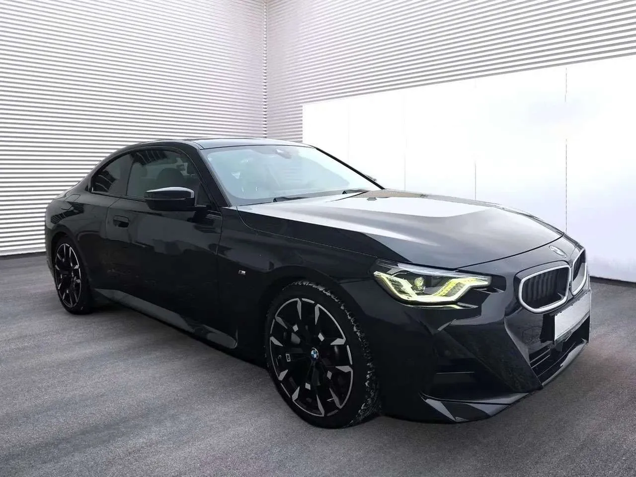 BMW 230