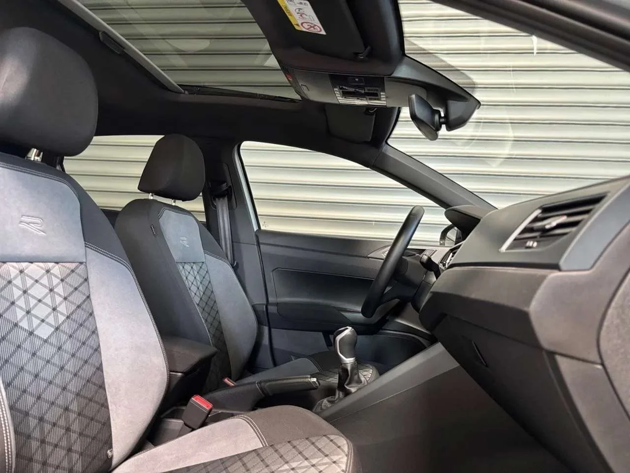 Volkswagen Polo Polo 1.0 tsi R-Line 95cv - miniatura 19