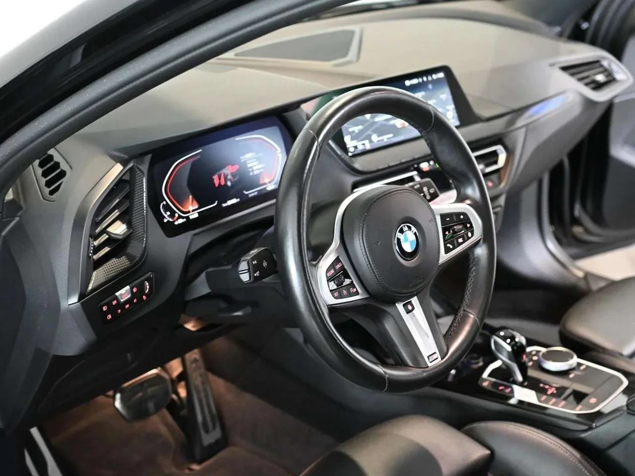 BMW 118 118i Msport 5p auto - miniatura 8