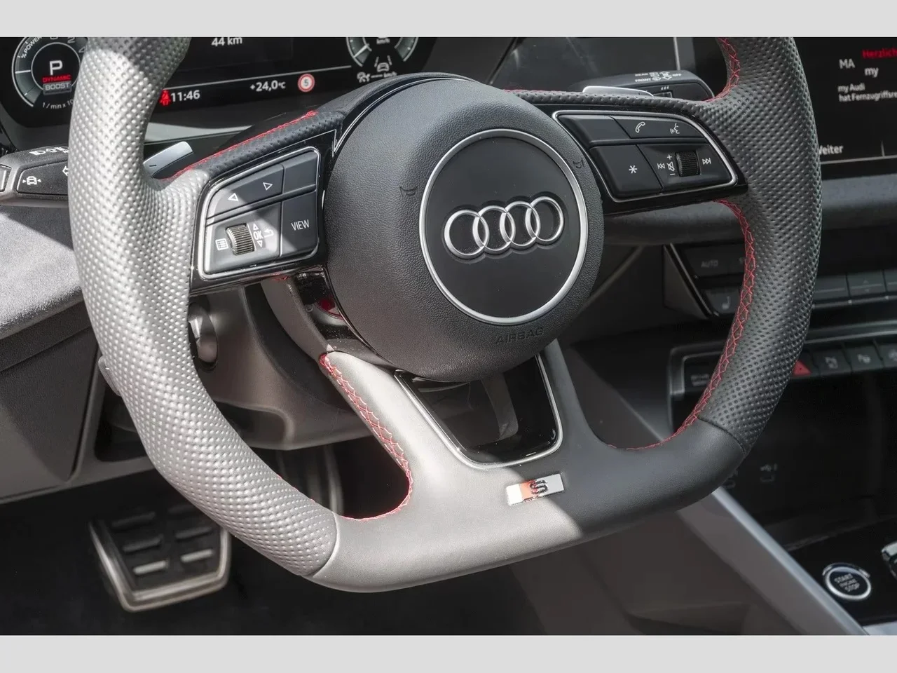 AUDI A3 Sportback TFSI e S line - miniatura 9