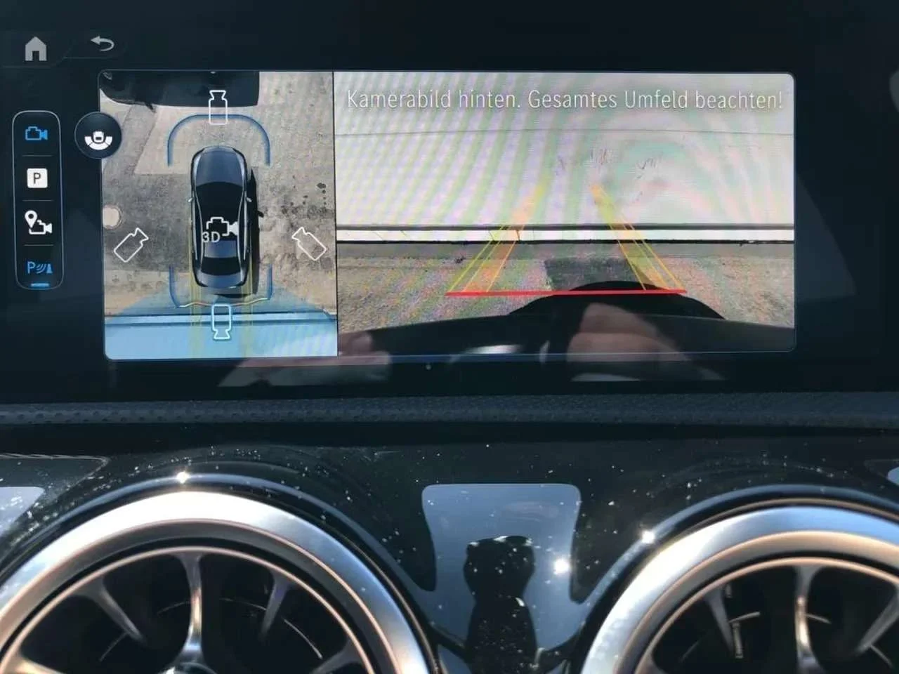 Mercedes-Benz A 220 d Limousine - miniatura 11
