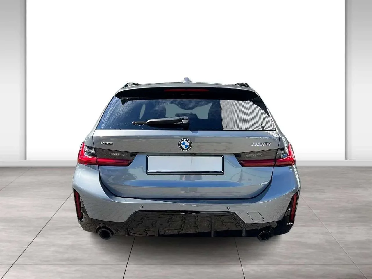 BMW 330 i xDrive Touring M Sport - miniatura 4