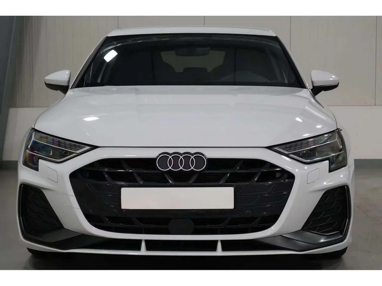 Audi A3 Sportback 35 TDI S line - miniatura 2
