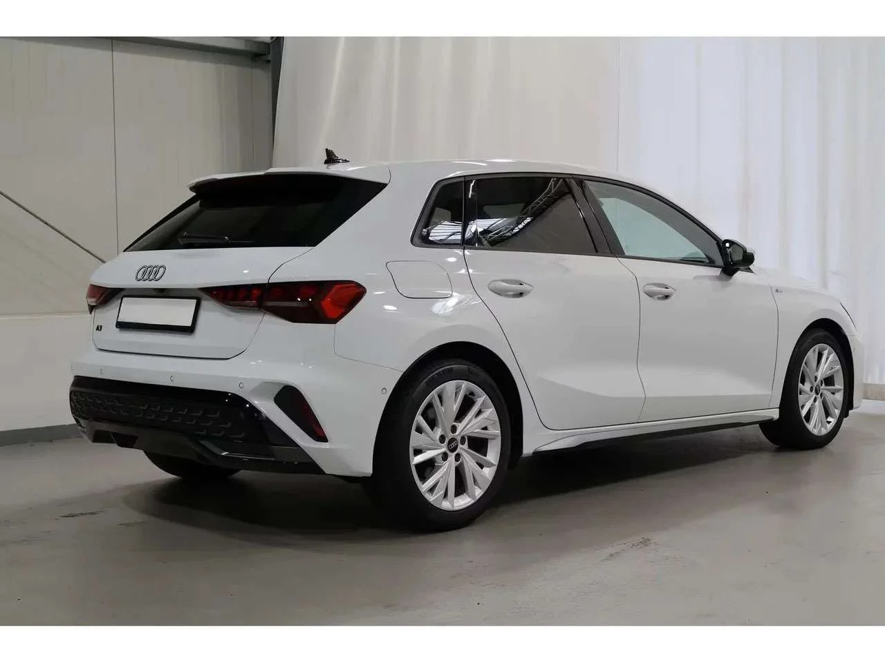 Audi A3 Sportback 35 TDI S line - miniatura 6