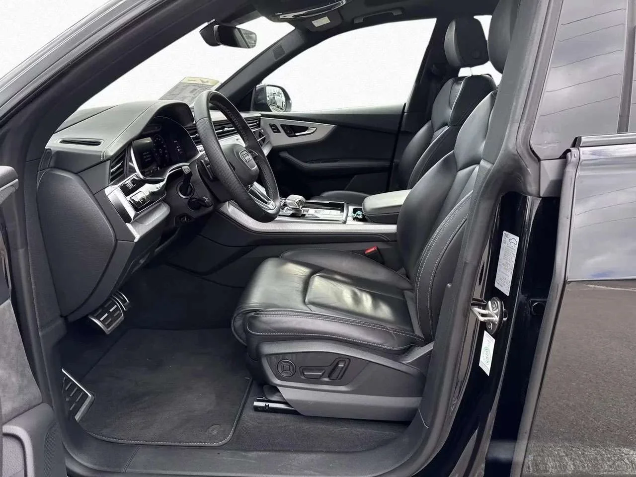 Audi Q8 50 TDI quattro - miniatura 9