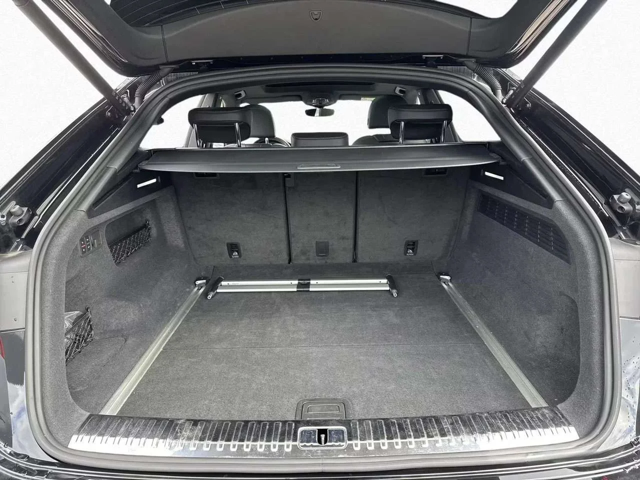 Audi Q8 50 TDI quattro - miniatura 15