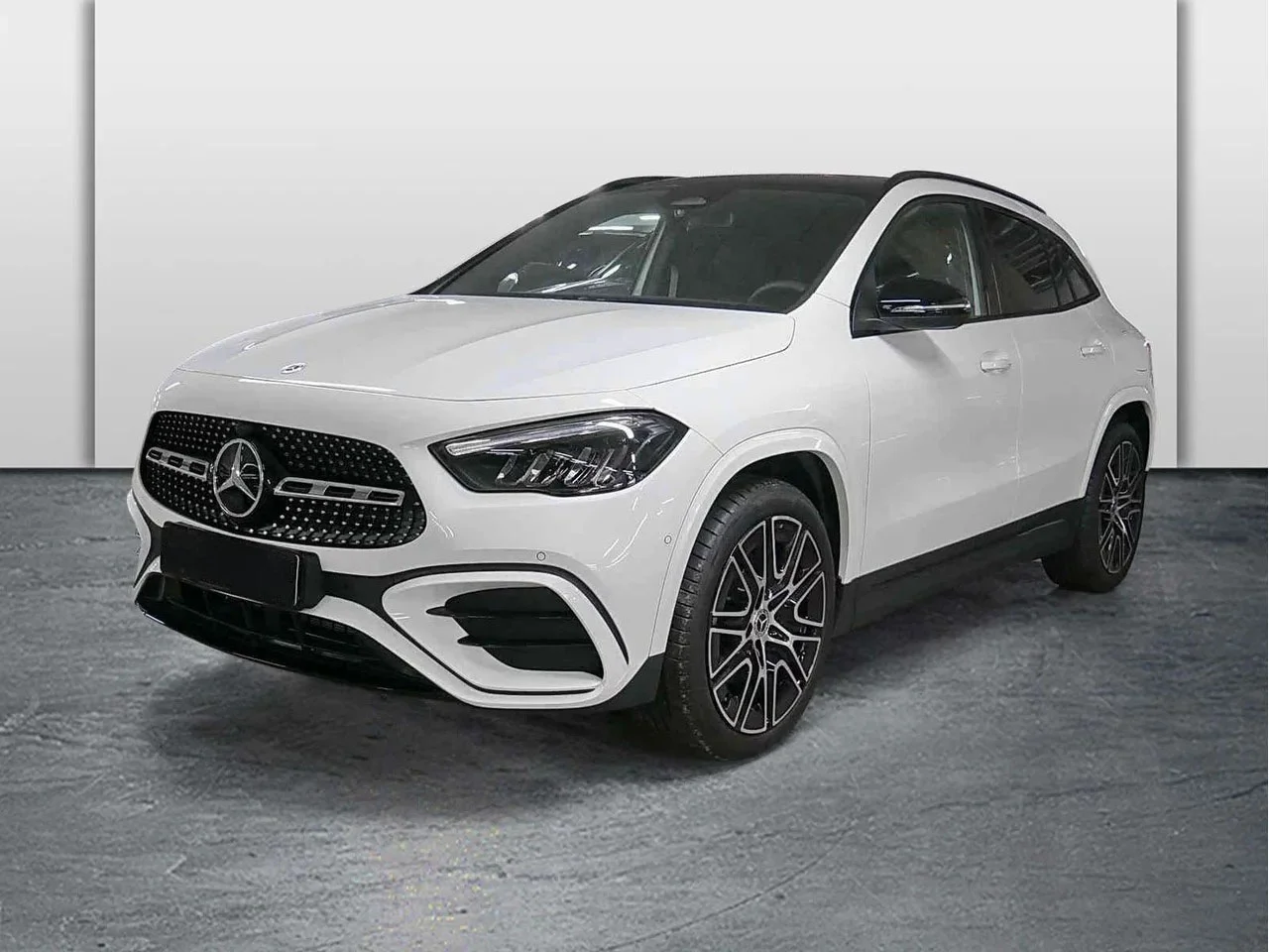 MERCEDES-BENZ GLA 200 AMG