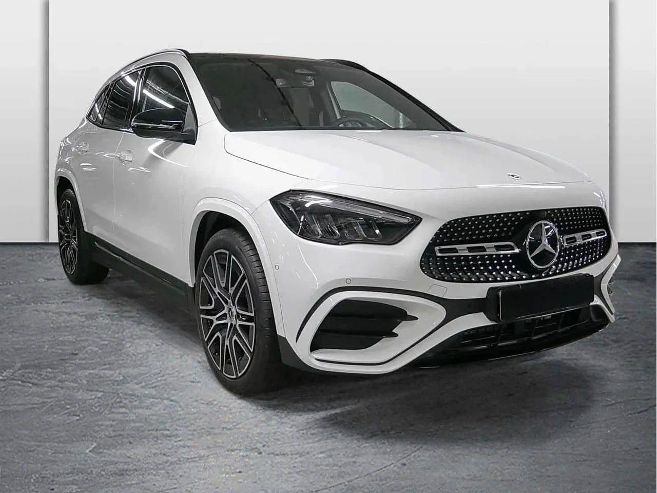 MERCEDES-BENZ GLA 200 AMG - miniatura 3