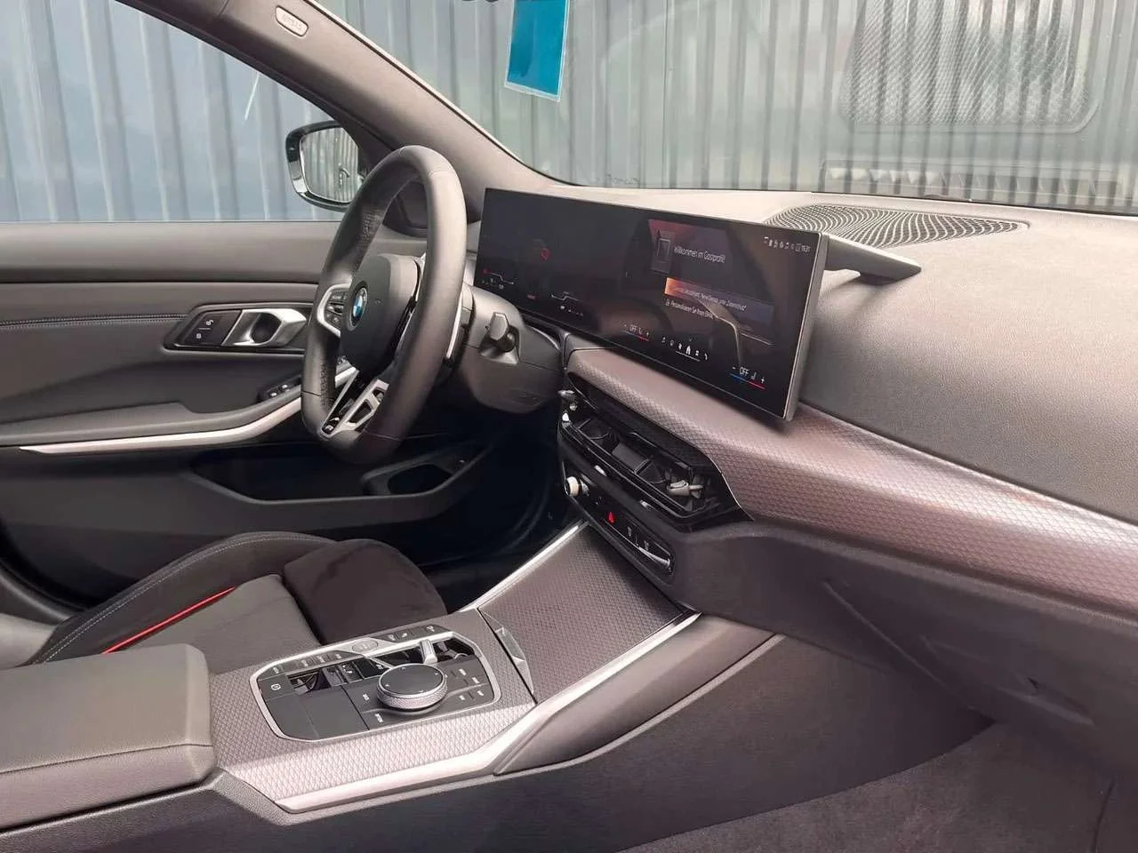BMW 330 i xDrive Touring M SPORT - miniatura 13
