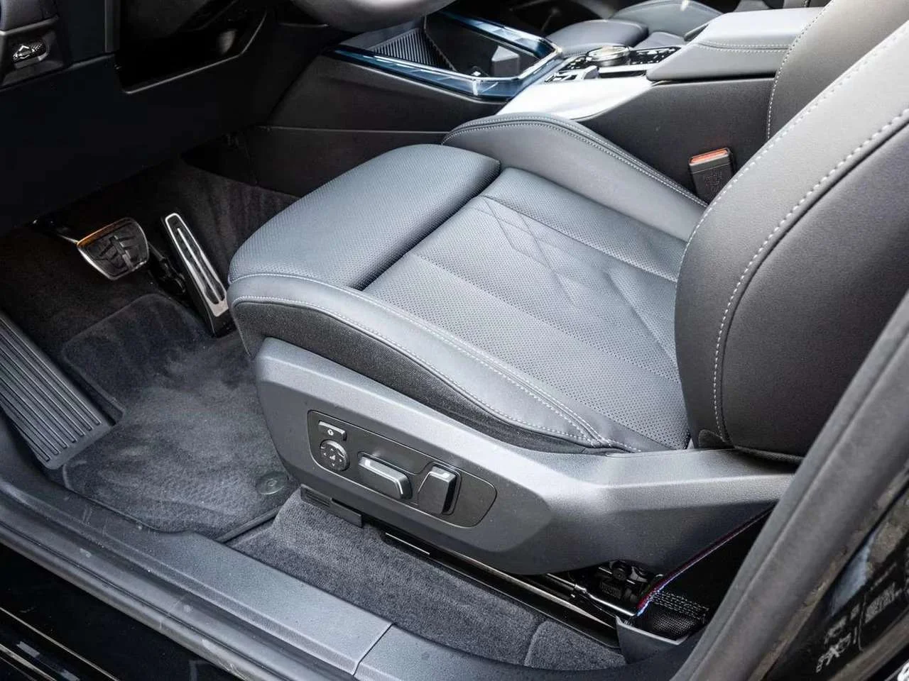 BMW X3 40d xDrive M SportPRO 20   Sitzlüft - miniatura 7