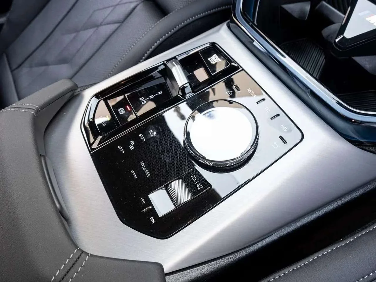 BMW X3 40d xDrive M SportPRO 20   Sitzlüft - miniatura 9