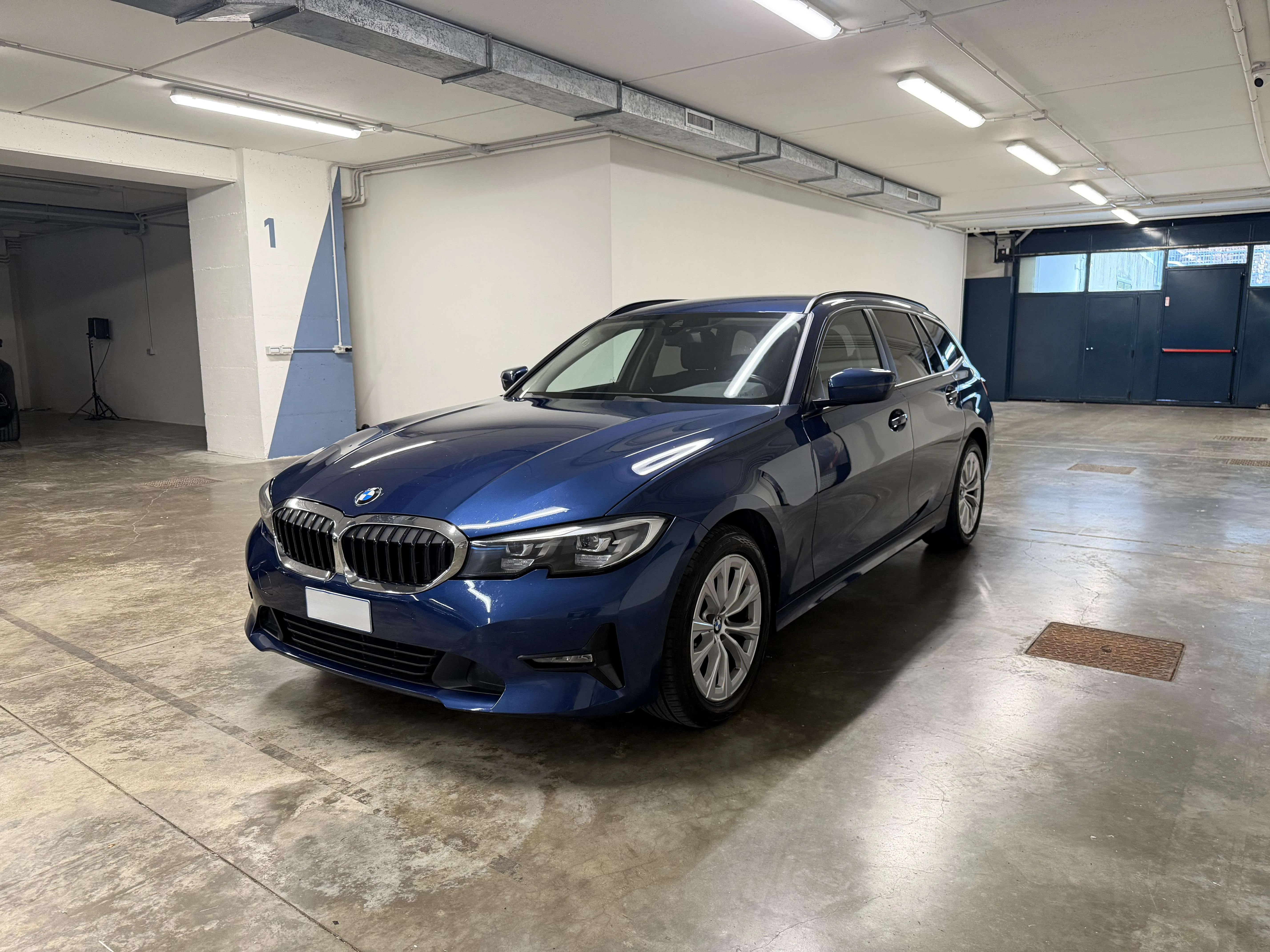 BMW 320
